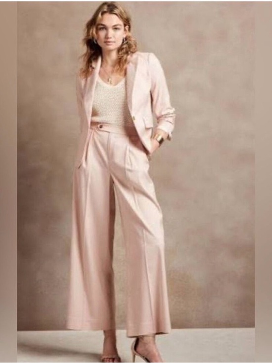 Banana Republic Factory Pants - Banana Republic High Rise Pleated Wide Leg Trousers Pink Classpin. NWT 8 (31X31)